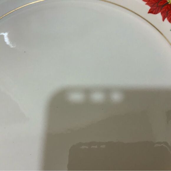 Tienshan DECK THE HALLS Set of 4 Dinner Plates Christmas Poinsettia Gold Rim - Picture 5 of 9